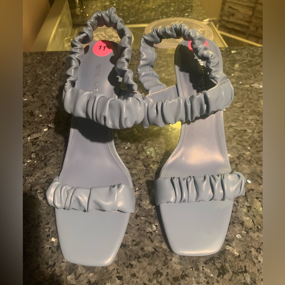 Brand New Nine West Size 11 Slip On Heel Sandals